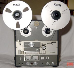 akai355.jpg