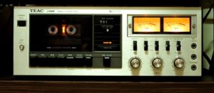 Teac f-600R.jpg