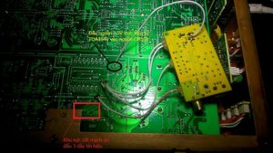 dau 3 day tin hieu vao TDA1541 va lay nguon vao CM108 n.jpg