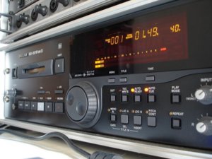 tascam-md-801r mkii.jpg