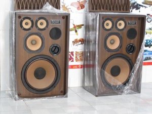 KL-4090.jpg
