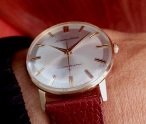 SEIKO LR 18K SOLID (c) rvzd.jpg