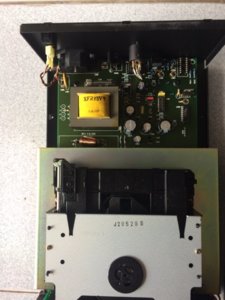 z744032463608_9172e6e32a3f225208ce89c9b336af6f.jpg