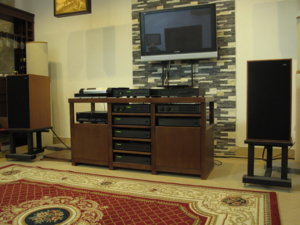 naim 027-1.jpg