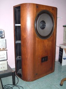 TANNOY 1.JPG