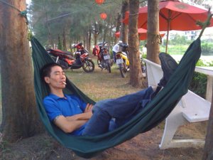 Bác pho nhay.jpg