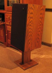 speaker_stands2.jpg