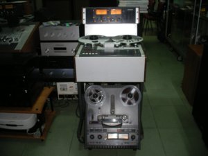 studer a810 dang thu.JPG