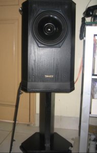 Chan TANNOY.JPG