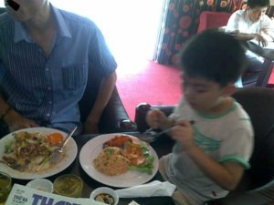 12042011647.jpg
