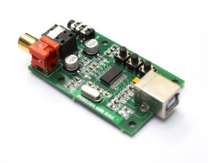 pcm2704-dac-1-small.jpg