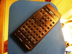 revox_b226_cd_player_amp_b_208_remote_control.jpg