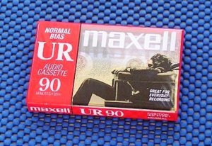 Maxell_ur.jpg