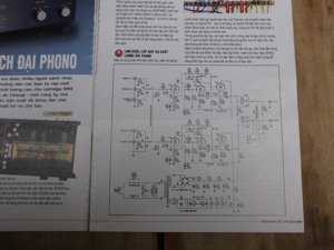 New_101762011_phono 009.jpg