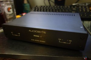 1480177-audiobyte-hydra-z-usb-interface.jpg