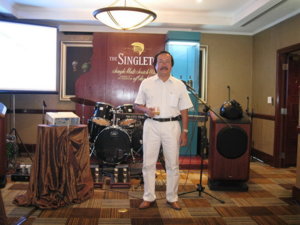 Lonelywolf @ VNAV Party 1.jpg