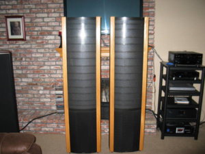 Martin logan Quest Z.jpg