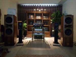 aede27bf7770832eda61.jpg