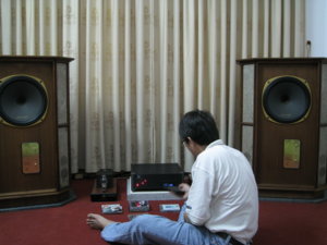 Mr Classic 50 & gear.jpg