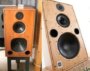Harbeth M40 vs M40.1.JPG