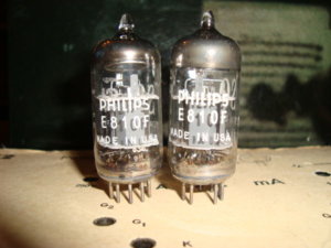 e810f Philips.jpg