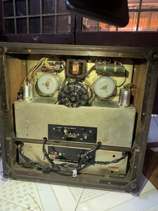 z2930809595644_79d6c89dd1f4db224f9d458064dc5297.jpg