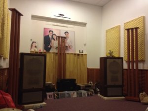 Argent Room Lens.jpg
