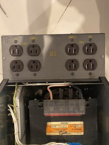 CB18AAF1-43E3-4E87-A35A-4F3D3D882D16.jpeg