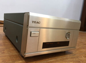 Teac DA D700(11).JPG
