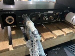 9733709a305ff201ab4e2.jpg