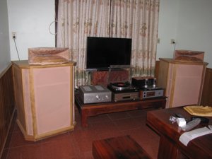 New_09122012horn 016.jpg