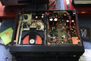 IMG_SonyCDP555ESDas.jpg