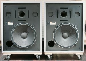 jbl43xx.jpg