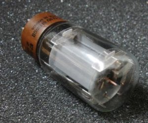6L6 WGB 02.JPG