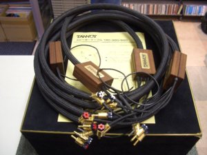 day loa tannoy RTC-300.jpg